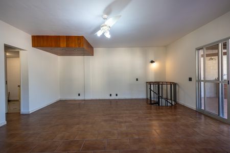 Apartamento à venda com 250m², 4 quartos e 3 vagasSala Cobertura