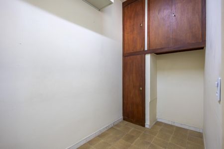 Apartamento à venda com 250m², 4 quartos e 3 vagasQuarto de Serviço