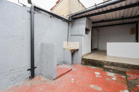 Casa à venda com 180m², 1 quarto e sem vagaÁrea de serviço