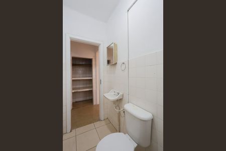 Casa à venda com 180m², 1 quarto e sem vagaBanheiro