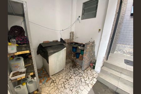 Casa à venda com 350m², 4 quartos e 10 vagas Casa à venda com 350m², 4 quartos e 10 vagasArea de Serviço