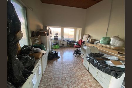 Casa à venda com 350m², 4 quartos e 10 vagas Casa à venda com 350m², 4 quartos e 10 vagasQuarto 1