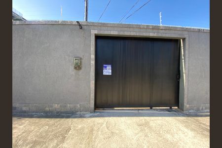 Casa à venda com 350m², 4 quartos e 10 vagas Casa à venda com 350m², 4 quartos e 10 vagasPlaca