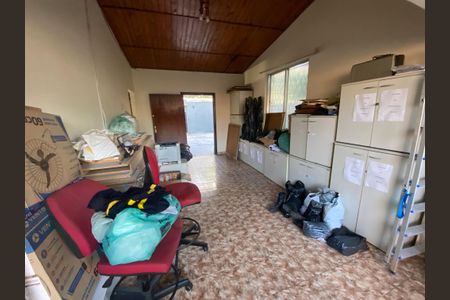 Casa à venda com 350m², 4 quartos e 10 vagas Casa à venda com 350m², 4 quartos e 10 vagasQuarto 1