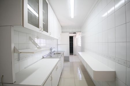 Apartamento à venda com 80m², 3 quartos e 1 vagaCozinha - Armários