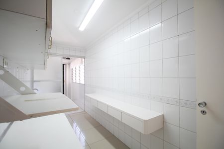 Apartamento à venda com 80m², 3 quartos e 1 vagaCozinha - Armários