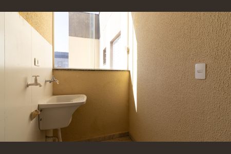 Apartamento para alugar com 40m², 2 quartos e 1 vagaÁrea de Serviço