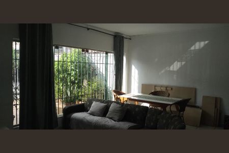 Casa à venda com 150m², 4 quartos e 4 vagas Casa à venda com 150m², 4 quartos e 4 vagasFoto 03