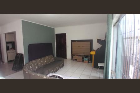 Casa à venda com 150m², 4 quartos e 4 vagas Casa à venda com 150m², 4 quartos e 4 vagasFoto 05