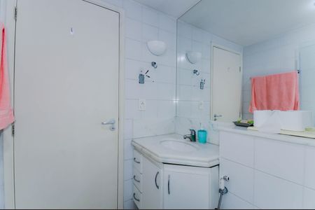 Apartamento à venda com 42m², 1 quarto e 1 vagaBanheiro