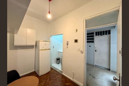 Apartamento para alugar com 38m², 1 quarto e sem vagaSala