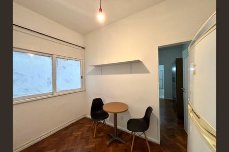 Apartamento para alugar com 38m², 1 quarto e sem vagaSala