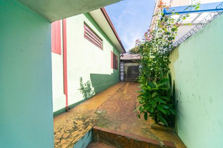 Casa à venda com 194m², 3 quartos e 1 vagaQuintal Lateral