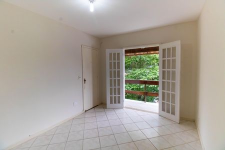 Casa de condomínio à venda com 206m², 2 quartos e 2 vagasSuíte 1