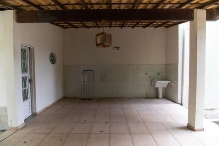 Casa de condomínio à venda com 206m², 2 quartos e 2 vagasÁrea de Serviço