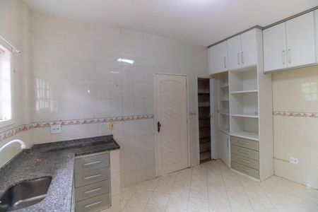 Casa de condomínio à venda com 206m², 2 quartos e 2 vagasCozinha