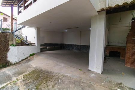 Casa de condomínio à venda com 206m², 2 quartos e 2 vagasÁrea externa