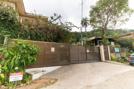 Casa de condomínio à venda com 206m², 2 quartos e 2 vagasFachada