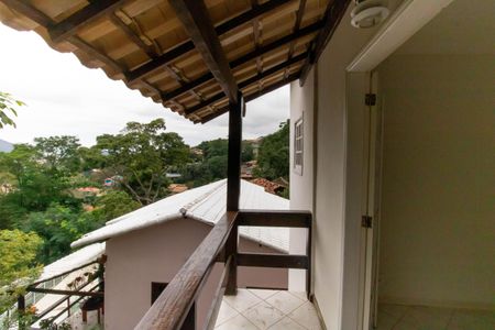 Casa de condomínio à venda com 206m², 2 quartos e 2 vagasVaranda da Suíte 1