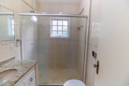 Casa de condomínio à venda com 206m², 2 quartos e 2 vagasBanheiro da Suíte 2