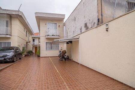 Casa de condomínio à venda com 172m², 3 quartos e 3 vagas Casa de condomínio à venda com 172m², 3 quartos e 3 vagasGaragem