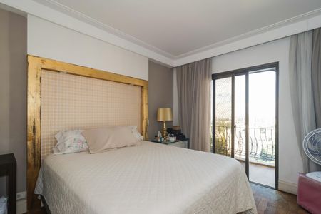 Apartamento à venda com 245m², 3 quartos e 3 vagasSuíte 1