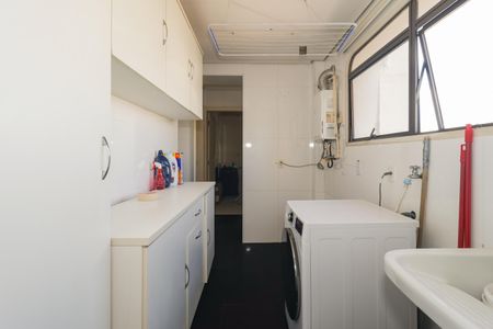 Apartamento à venda com 245m², 3 quartos e 3 vagasÁrea de Serviço