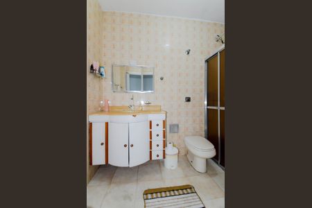 Casa à venda com 216m², 2 quartos e 2 vagasBanheiro Suíte