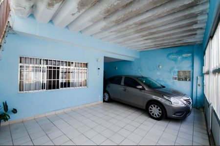 Casa à venda com 216m², 2 quartos e 2 vagasGaragem