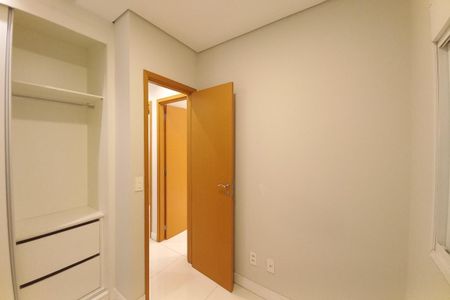 Apartamento para alugar com 83m², 3 quartos e 2 vagasQuarto 