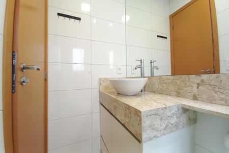 Apartamento para alugar com 83m², 3 quartos e 2 vagasBanheiro da Suíte 1