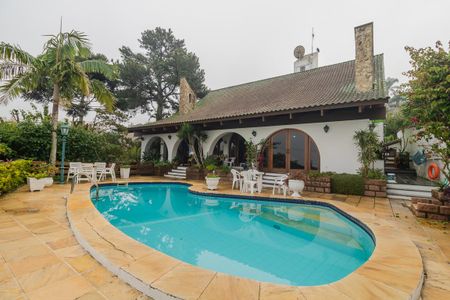 Casa à venda com 430m², 3 quartos e 2 vagas Casa à venda com 430m², 3 quartos e 2 vagasÁrea Externa