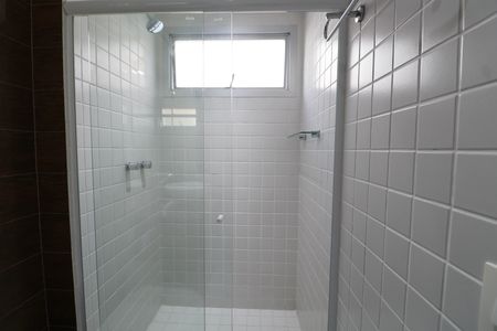 Apartamento para alugar com 196m², 4 quartos e 2 vagas Apartamento para alugar com 196m², 4 quartos e 2 vagasBanheiro Suíte 3