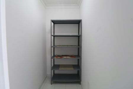 Apartamento para alugar com 196m², 4 quartos e 2 vagas Apartamento para alugar com 196m², 4 quartos e 2 vagasQuarto de Serviço