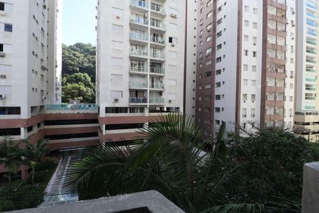 Apartamento para alugar com 196m², 4 quartos e 2 vagas Apartamento para alugar com 196m², 4 quartos e 2 vagasVista Suíte 3