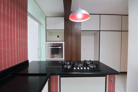 Apartamento para alugar com 196m², 4 quartos e 2 vagas Apartamento para alugar com 196m², 4 quartos e 2 vagasCozinha