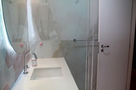 Apartamento à venda com 115m², 3 quartos e 2 vagasBanheiro