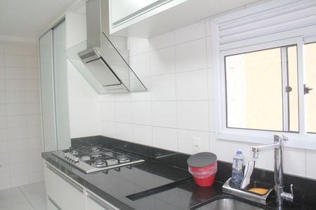 Apartamento à venda com 115m², 3 quartos e 2 vagasCozinha