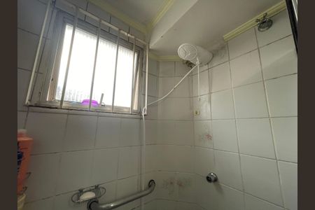 Apartamento para alugar com 45m², 2 quartos e 1 vaga Apartamento para alugar com 45m², 2 quartos e 1 vagaBanheiro