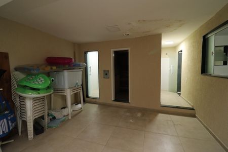 Casa à venda com 600m², 4 quartos e 2 vagasQuarto de Serviço