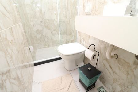 Casa à venda com 600m², 4 quartos e 2 vagasBanheiro de serviço 1