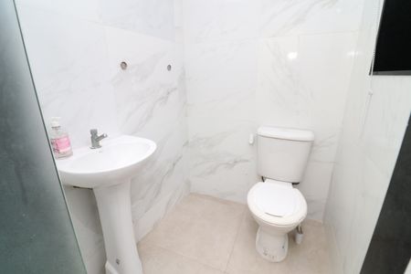 Casa à venda com 600m², 4 quartos e 2 vagasBanheiro de serviço 2