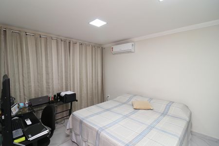 Casa à venda com 600m², 4 quartos e 2 vagasQuarto 2