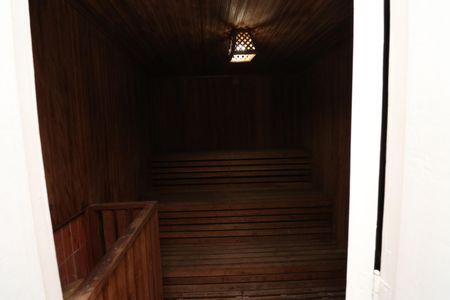 Casa à venda com 600m², 4 quartos e 2 vagasSauna