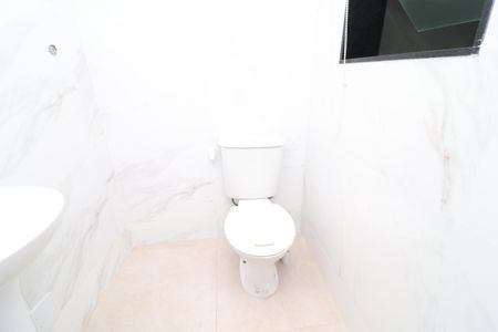 Casa à venda com 600m², 4 quartos e 2 vagasBanheiro de serviço 2