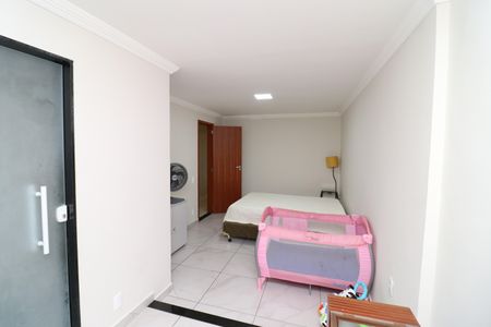 Casa à venda com 600m², 4 quartos e 2 vagasSuíte 2