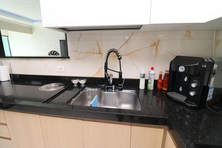 Casa à venda com 600m², 4 quartos e 2 vagasCozinha