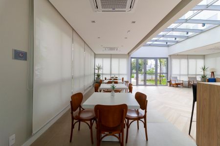 Apartamento à venda com 71m², 3 quartos e 1 vagaÁrea comum