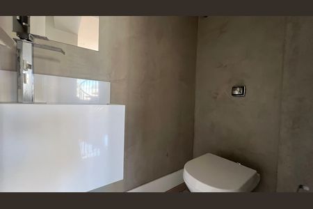 Apartamento à venda com 337m², 4 quartos e 4 vagas Apartamento à venda com 337m², 4 quartos e 4 vagasLavabo