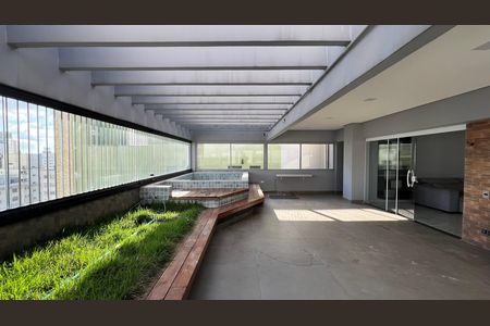 Apartamento à venda com 337m², 4 quartos e 4 vagas Apartamento à venda com 337m², 4 quartos e 4 vagasCobertura